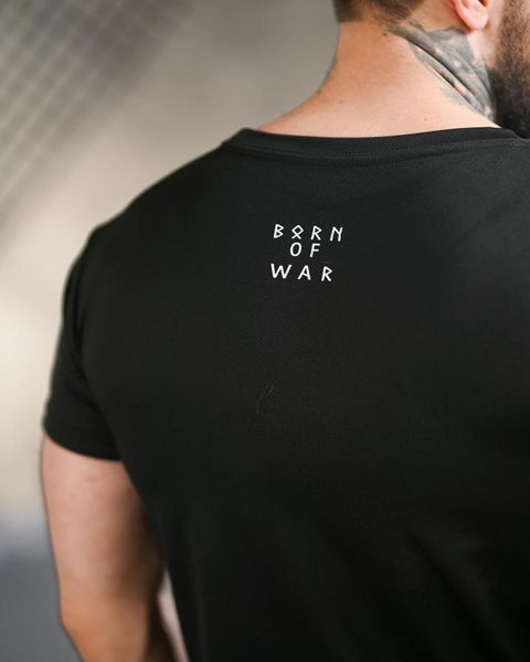 Футболка Coolmax з принтом Born Of War чорна розмір S buy96187frs-S фото