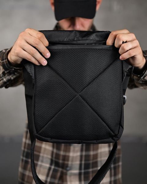 Тактична Сумка Сolt через плече чорна розмір 31,5 x 28 x 6 см buy97513frs фото