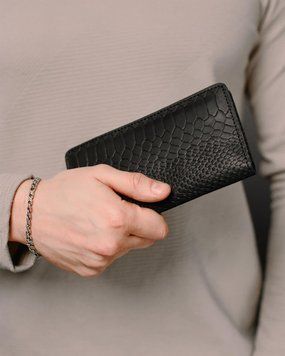 Портмоне Skill із натуральної шкіри тиснення пітон чорне 9.5 х 17 х 1 см SR007frs фото